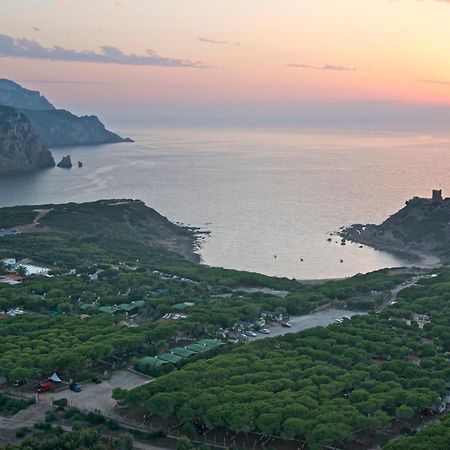 Villaggio Camping Torre Del Porticciolo Porto Conte Exterior foto